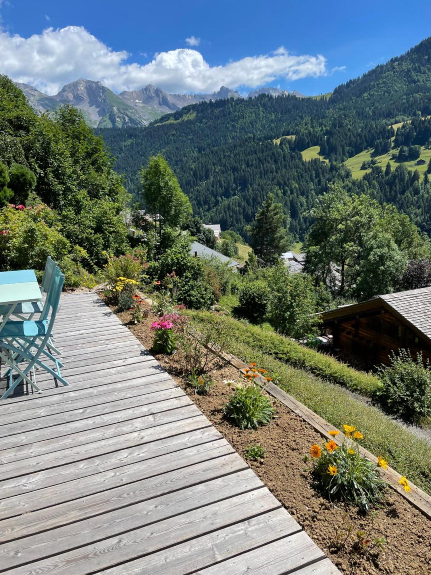 La Marmotte Qui Papote Apartment Le Grand-Bornand Bagian luar foto